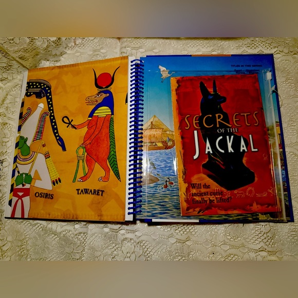 🇪🇬SILVER DOLPHIN🇪🇬 “EGYPT” ACTION FILES 3D HOLOGRAM COVER ACTIVITY BOOK NEW - Picture 4 of 5